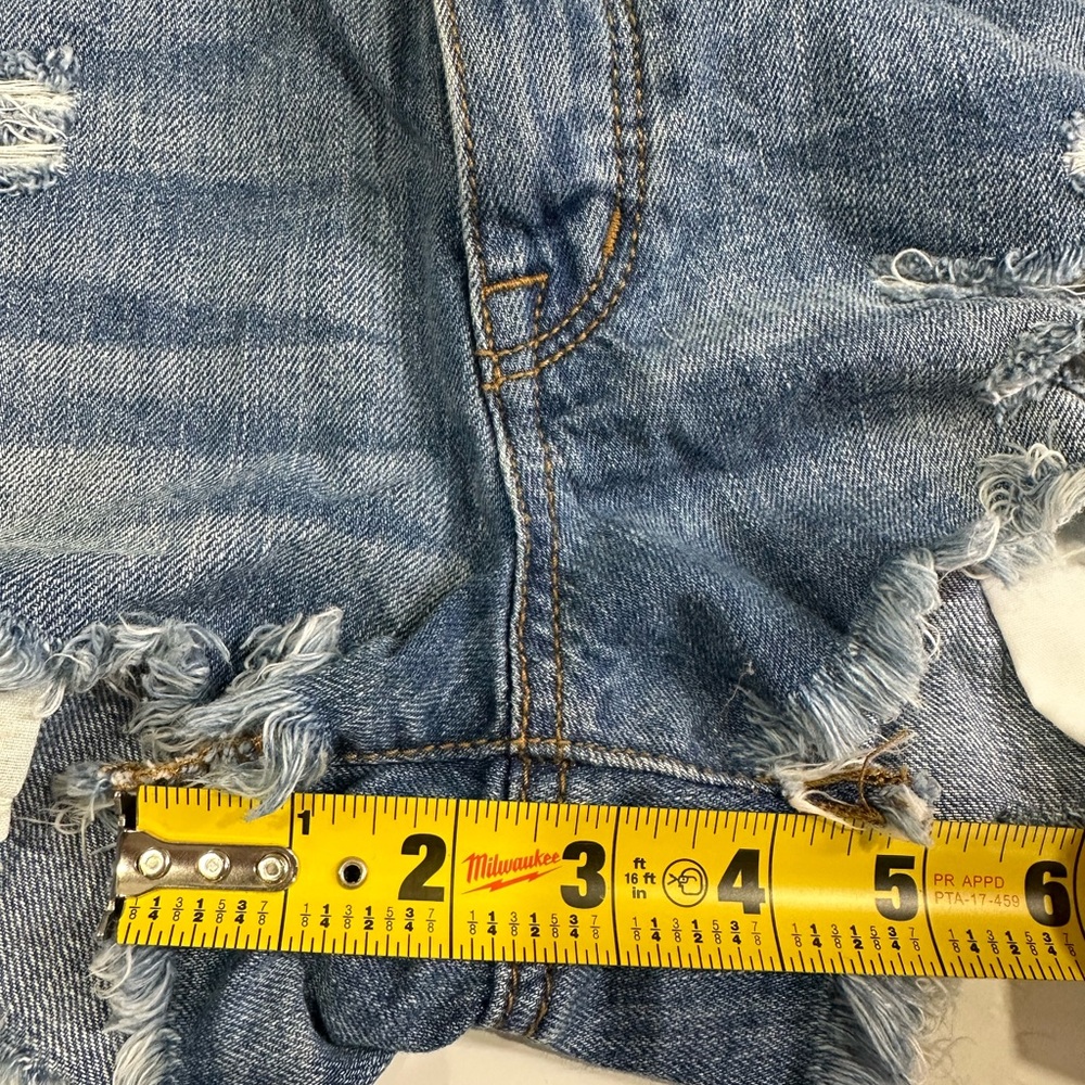 AMERICAN EAGLE OUTFITTERS FESTIVAL shorts VINTAGE HI-RISE blue denim shorts 6 - Picture 10 of 11